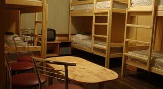 Гостиница  Zelenogradskiy Зеленоград Спальное место на двухъярусной кровати в общем номере для мужчин и женщин-2